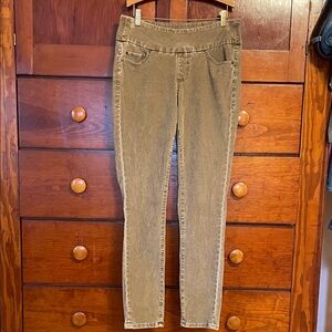 Brown Skinny 👖 Skinny